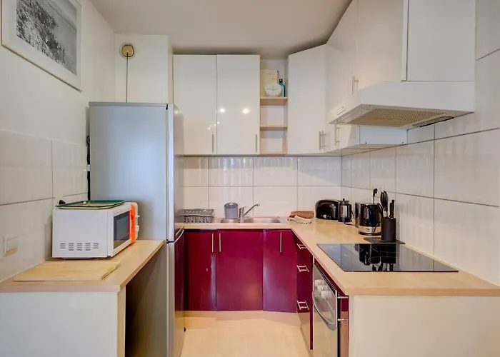 Elegant W/2 Terraces/mins To & Shops Αντίμπ